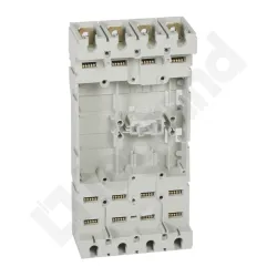 DPX3 250 PODSTAWA WTYKOWA 4P Z PRZYŁĄCZEM TYLNYM LUB GÓRNYM
